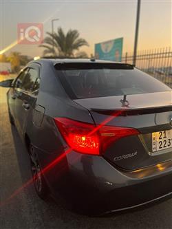 تۆیۆتا کۆرۆلا